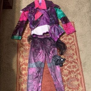 Mal jacket and costume Descendants size 9/10